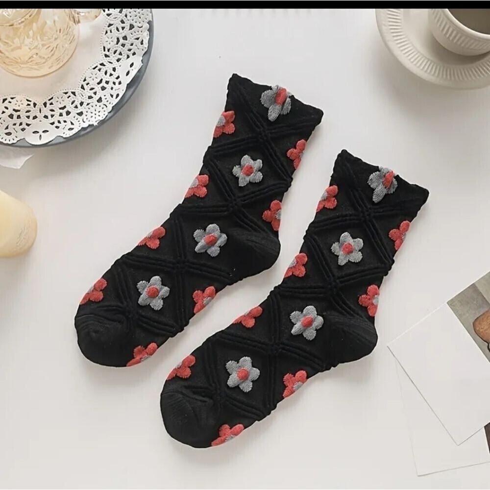 Embroidered Cottagecore Boho Socks - Picture 8 of 9